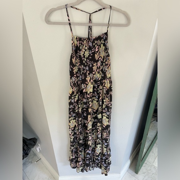 Intimately Free People sz large dark gray w/ floral print strappy smocked maxi - Picture 3 of 10